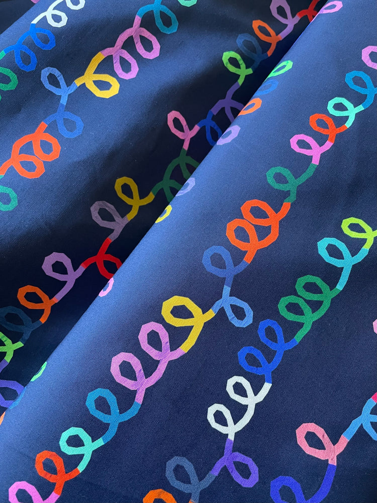 COTTON POPLIN • The Artist Loops $39.00/metre