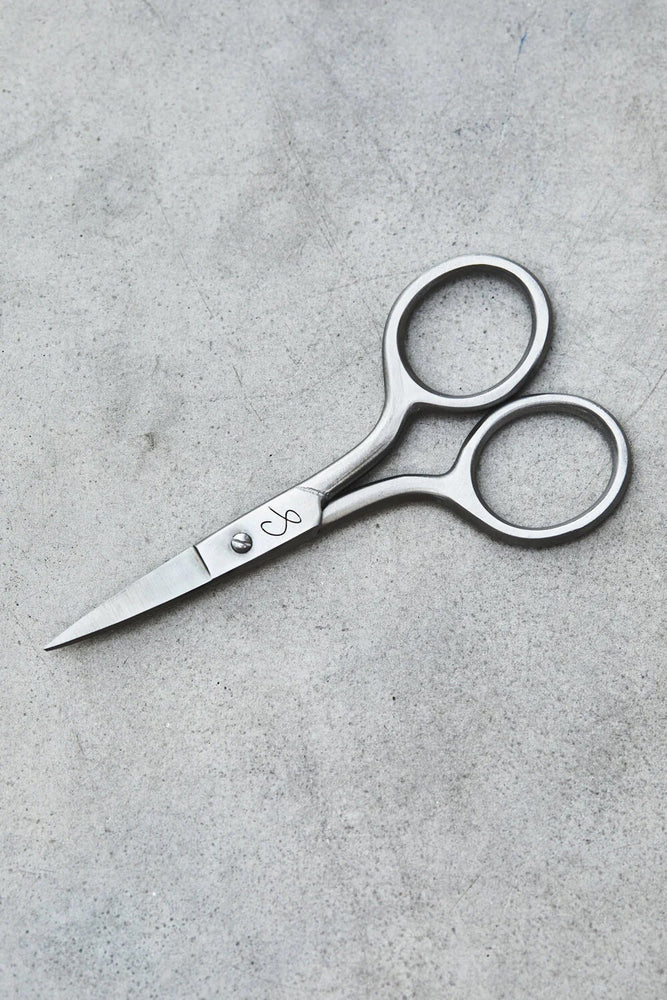 SMALL THREAD SCISSORS • Black or Stainless Steel • Sewply