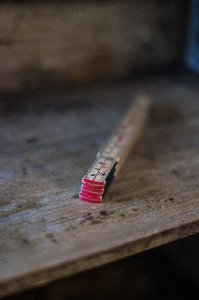WOODEN FOLDING RULER • Merchant & Mills
