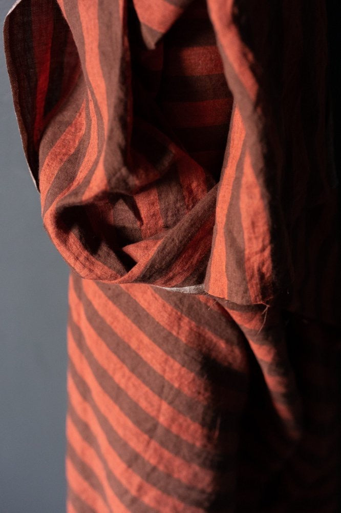 LINEN 160gsm • Biscotti $130.00/per metre ($32.50/25cm)