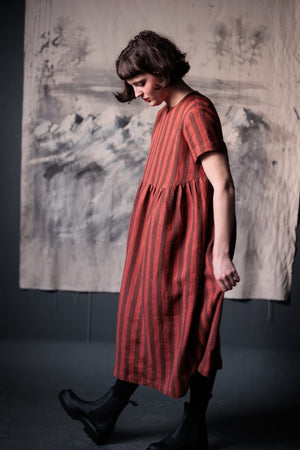 LINEN 160gsm • Biscotti $130.00/per metre ($32.50/25cm)