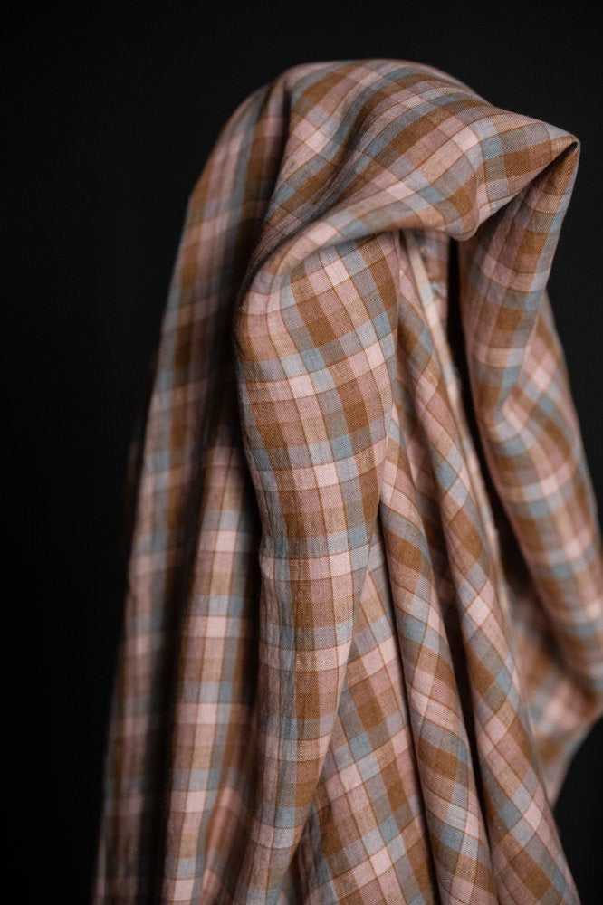 LINEN 160gsm • Sweet Tooth $109.00/metre ($27.25/25cm)