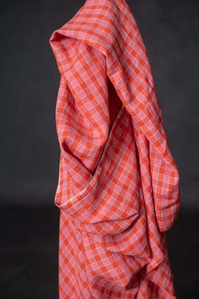 LINEN 160gsm • Pink Pix $109.00/metre ($27.25/25cm)