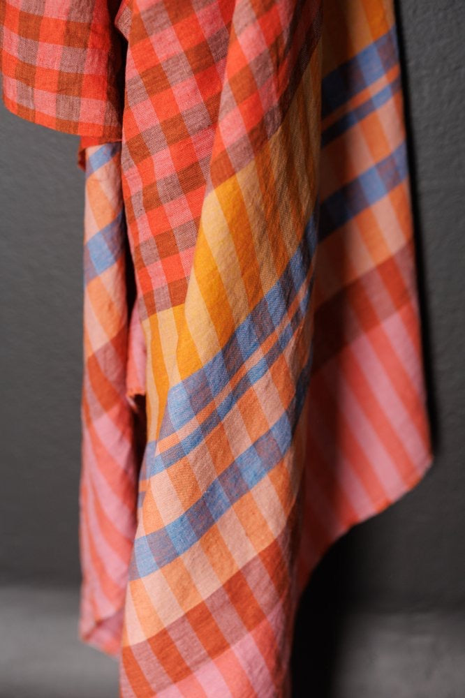 LINEN 160gsm • Saltwater Taffy $109.00/metre ($27.25/25cm)