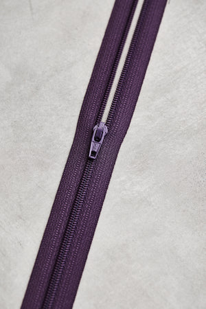 YKK®  BASIC COIL ZIPPER • meetMILK® • 18cm or 30cm