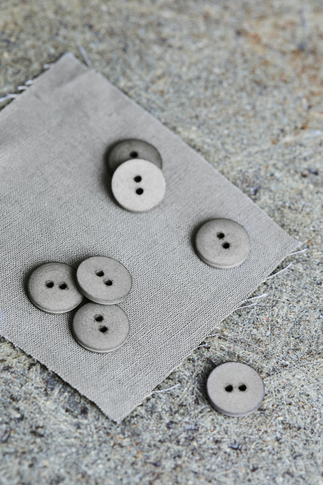 CURB COTTON BUTTON •  Stone • 11mm or 18mm